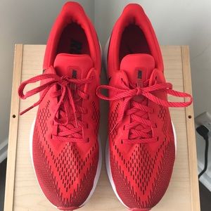 Nike Men’s Size 10 Red and Black Running Shoes